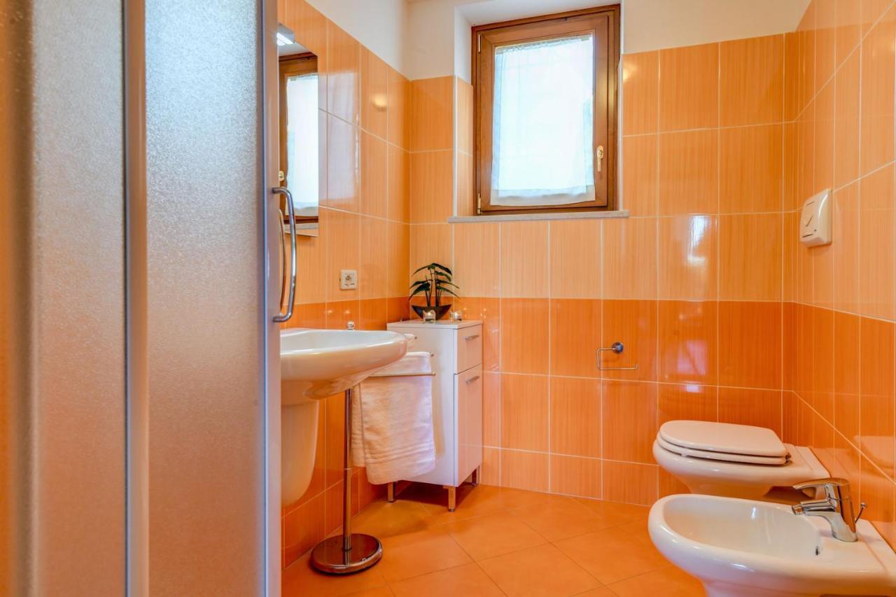 6 Happiness Lejlighed Toscolano Maderno Eksteriør billede